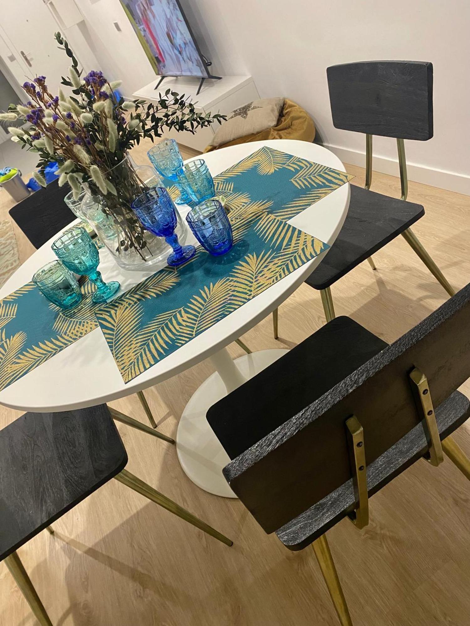 Barcelona Chic Apartments- Free Parking - 10 Min From Bcn City Centre By Metro Екстериор снимка
